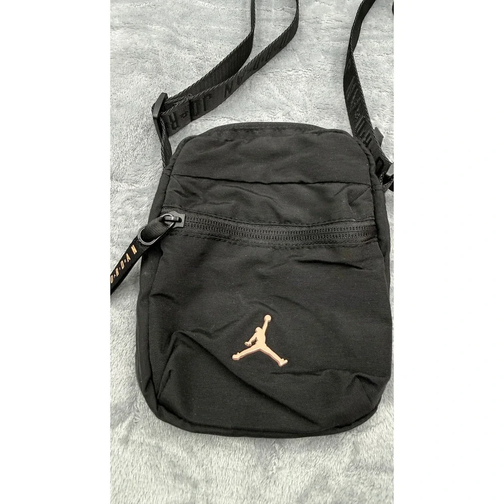 Nike Air Jordan Jumpman Crossbody Bag Black Adjustable Shoulder Messenger Bag